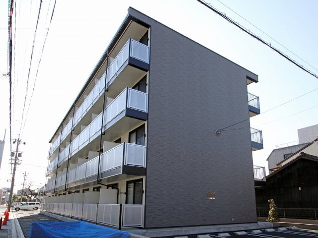 レオパレス本陣の外観