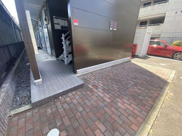 レオパレスみつばのその他