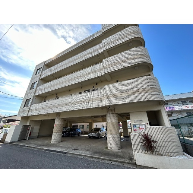 オリエンテ大和田の外観