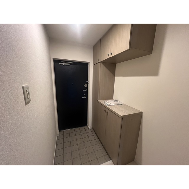 読売ランド第一マンションズの玄関