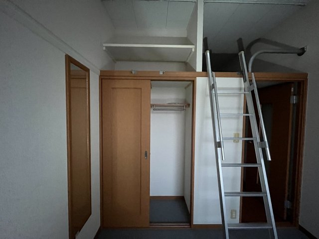 レオパレス英の内装