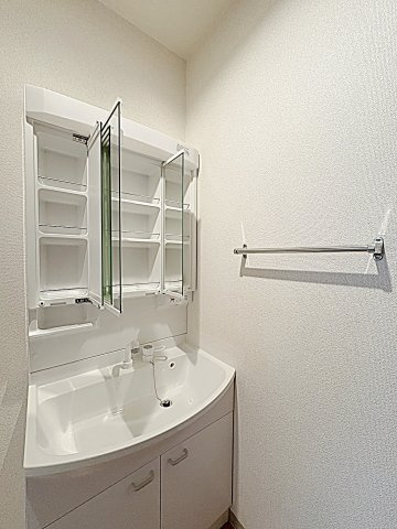 アプトＩＲＩＢＡの独立洗面台