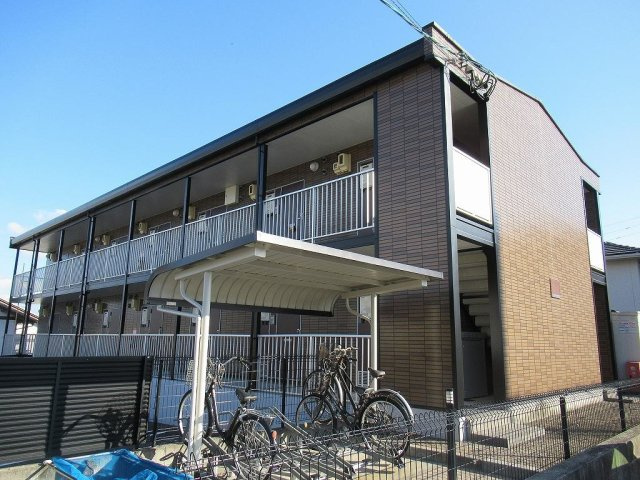 レオパレスソレアード　ピソの外観