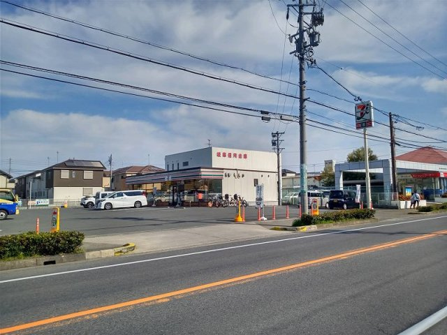 レオパレスフェアリーの周辺