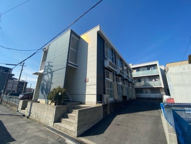 レオパレス春日井ステーションの外観