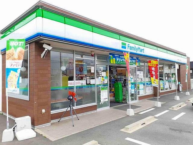 アイアゲートの周辺|ファミリーマート木曽川七ノ通店まで600m