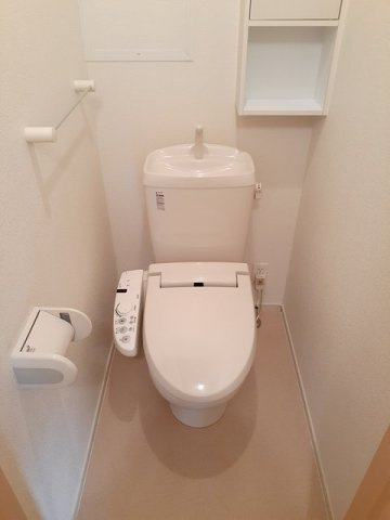 ブリアン・ソレイユのトイレ