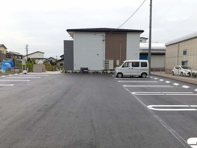 アンジュ　ハウス　Ⅱの駐車場