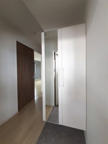 セレーノ元総社の玄関