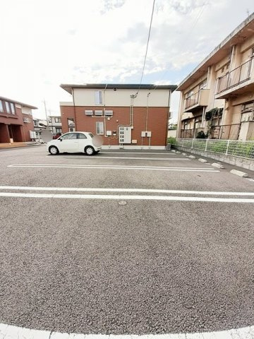 ブレシアＡの駐車場