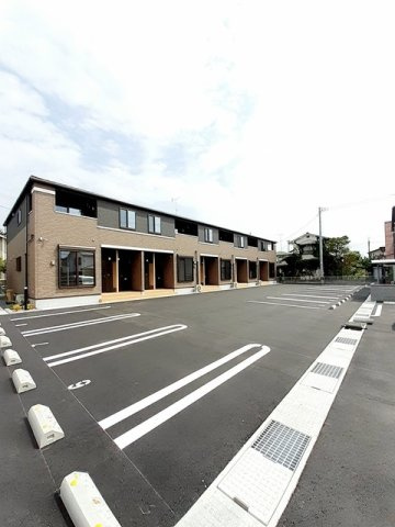 サンリット．ＦＪ　Ⅱの駐車場