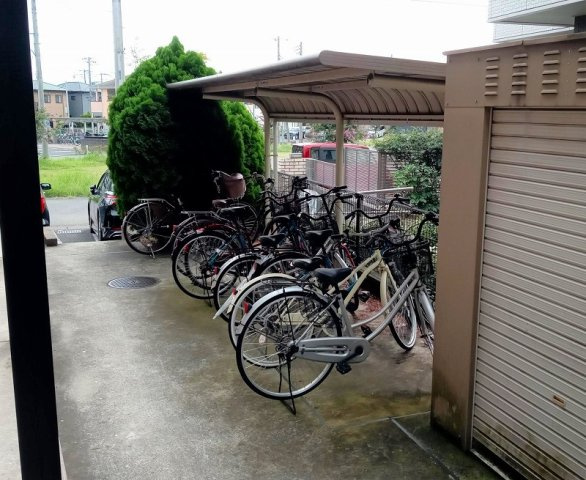 レオパレス中央のその他|駐輪場