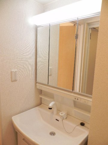 プランドール　弐番館の洗面所