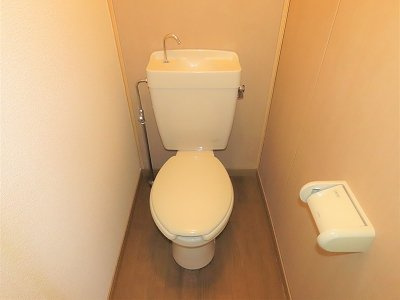 レオパレスコンフォールのその他|お風呂、トイレは完全別です