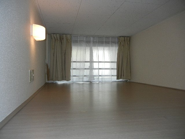 レオパレスネオス本町のその他