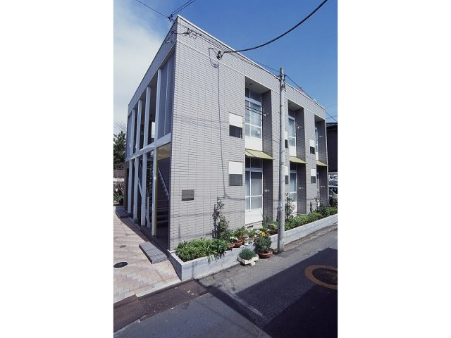 レオパレスネオス本町の外観