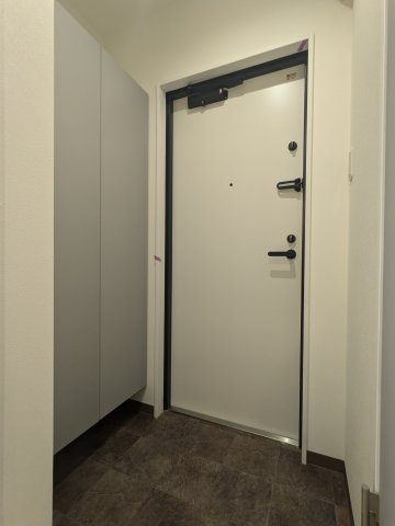ミュオン北千住の玄関
