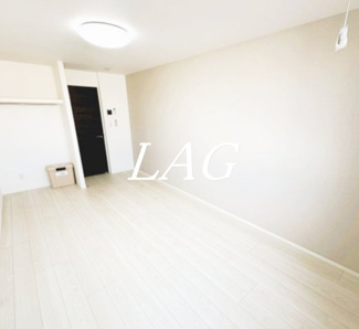 【居間・リビング】 | カインドネス新秋津 | 洋室のお部屋です。