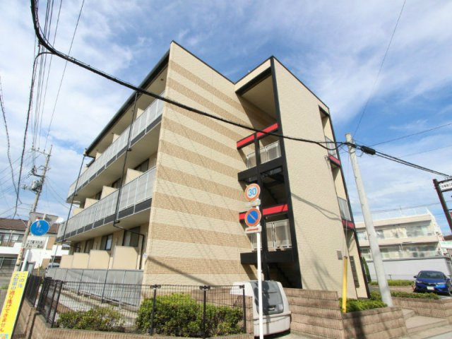 レオパレスアドバンテージの外観