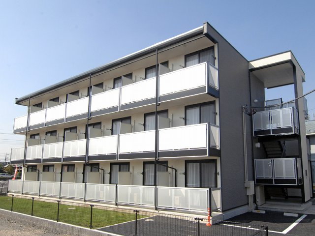 レオパレスハッピーエイトの外観