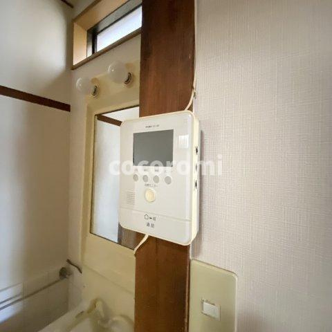 寝屋川市美井元町戸建の内装