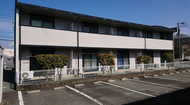アビリオの駐車場