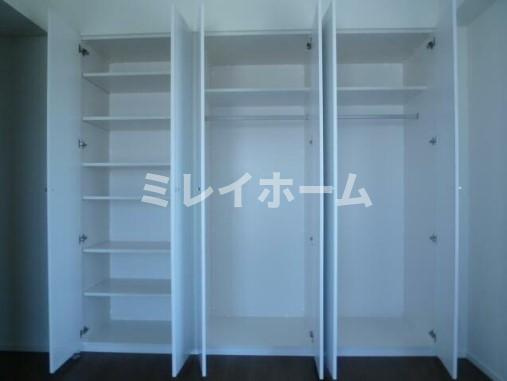 プレディアスタイル池上南EASTの収納|同建物内別のお部屋の参考写真になります。