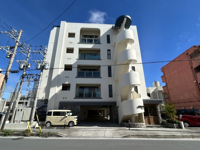 ウィングシャトー糸満