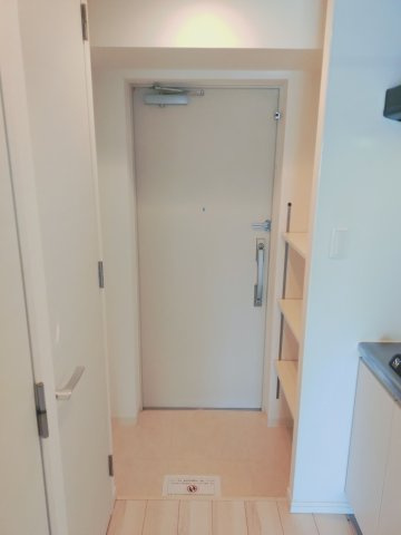 【玄関】 | オーキッドレジデンス船橋本町 | スッキリまとまった玄関です