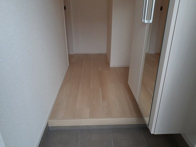 マリーポンジェＡの玄関