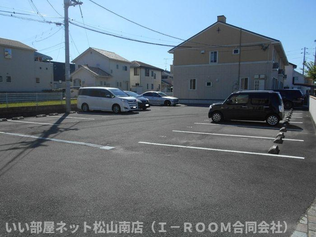 【駐車場】 | プルミエール　B棟