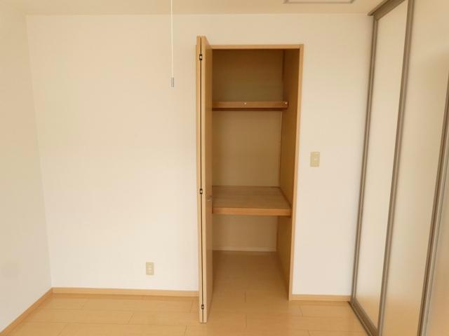 コーポブレーメンＡ館の収納