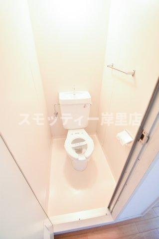 サンコーポラス南港26号棟のトイレ