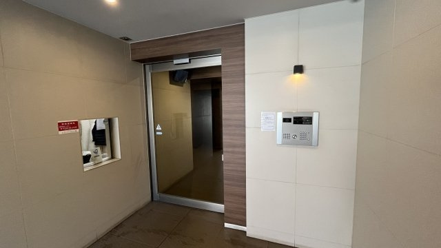 グランスタイル浅草のエントランス|毎日通るエントランスはこのようになっています
