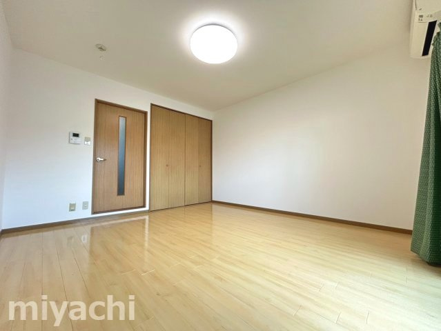 グレイスKMの居間・リビング