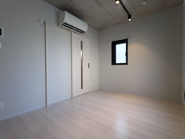 コルク清澄白河の居間・リビング|こちらのリビングで趣味の時間をお楽しみください
