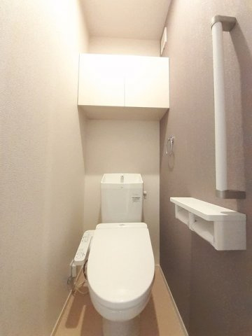 【トイレ】 | メゾン・エトワール | シンプルで使いやすいトイレです