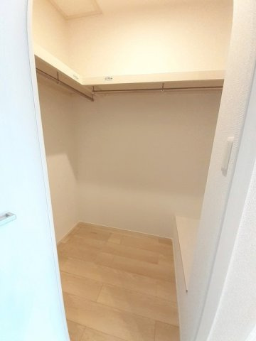 【収納】 | メゾン・エトワール | たっぷりとした収納スペースです