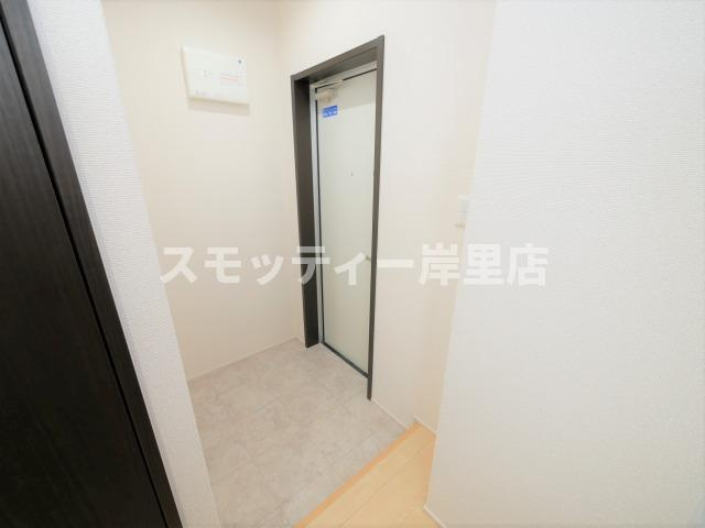 フジパレス我孫子前Ⅱ番館の玄関