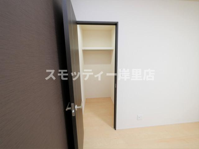 フジパレス我孫子前Ⅱ番館の収納