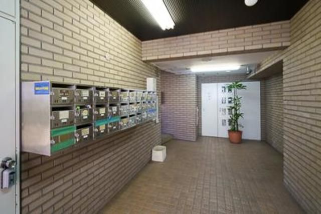 エスポアール花澤台のエントランス