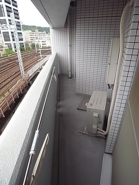 ワコーレハーバーシティ元町のバルコニー