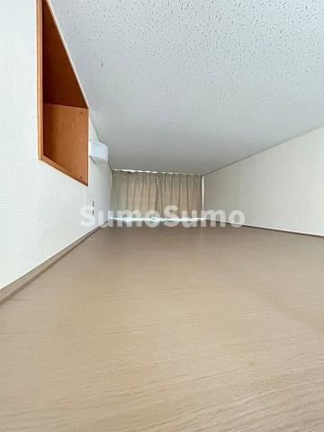 レオパレス尼崎の寝室|落ち着いて過ごせるお部屋なので、寝室にいかがでしょうか