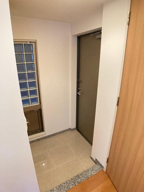松屋タワーの玄関