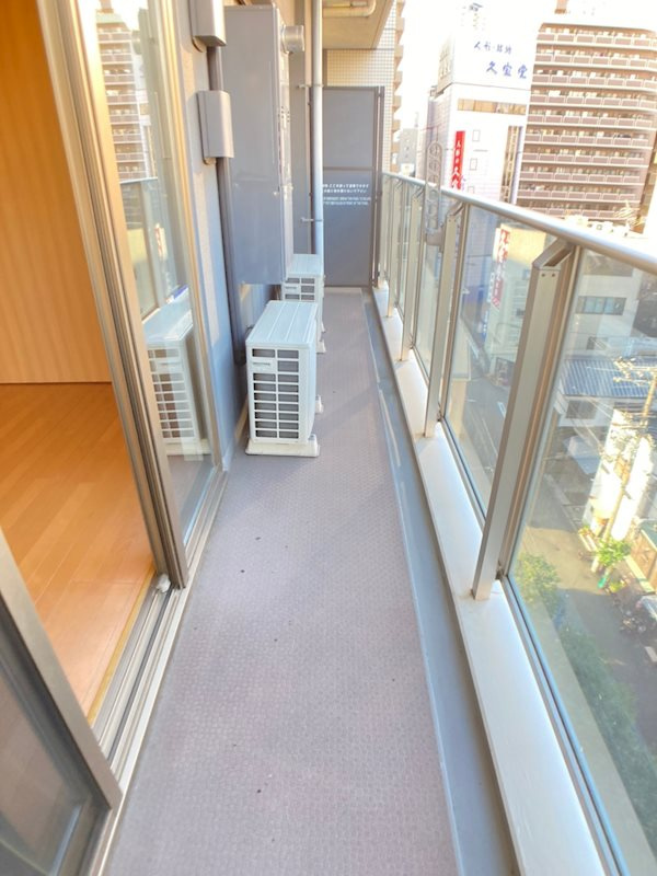 松屋タワーのバルコニー