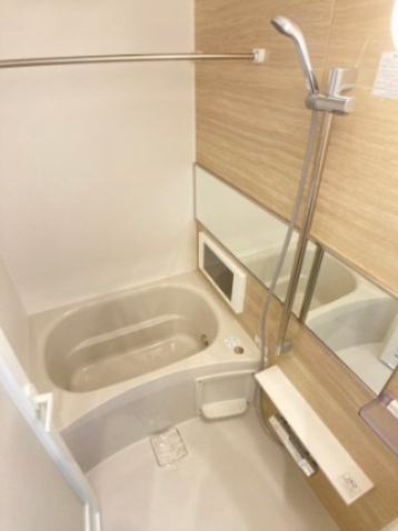 ラクラス本町東の浴室