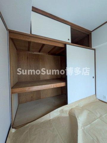 リーベンハイム室見の収納