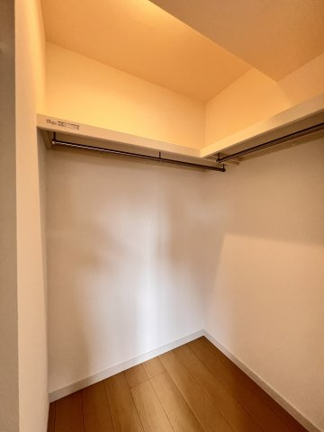 LIBTH博多住吉PREMIERの収納