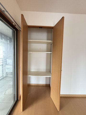 エフパルク県庁前の収納
