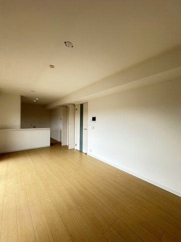 LIBTH博多住吉PREMIERの居間・リビング